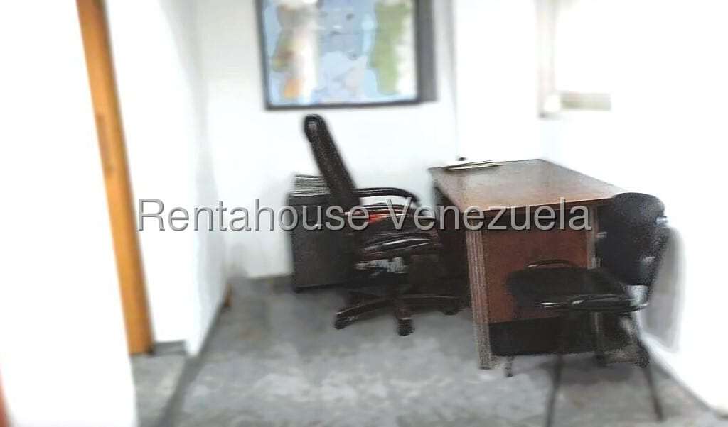Local comercial en La Urbina, Caracas