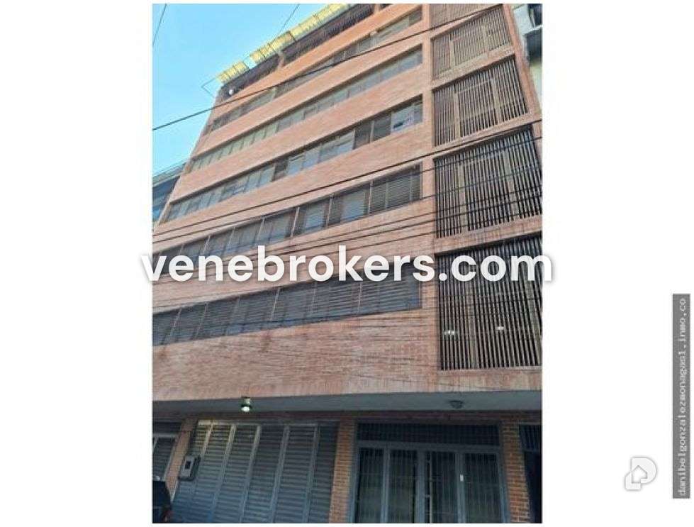 Edificio en Bella Vista, Caracas – 21