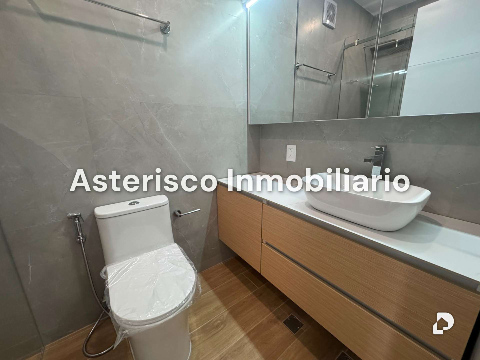Apartamento en Altamira, Caracas – 11