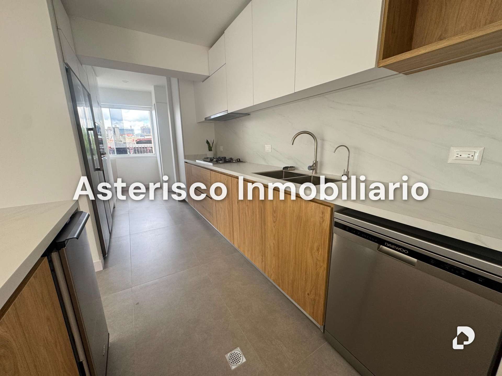 Apartamento en Altamira, Caracas – 12