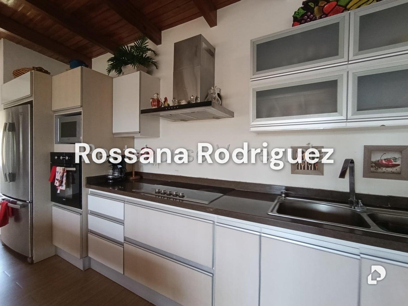 Apartamento en Playa El Agua, Porlamar – 3