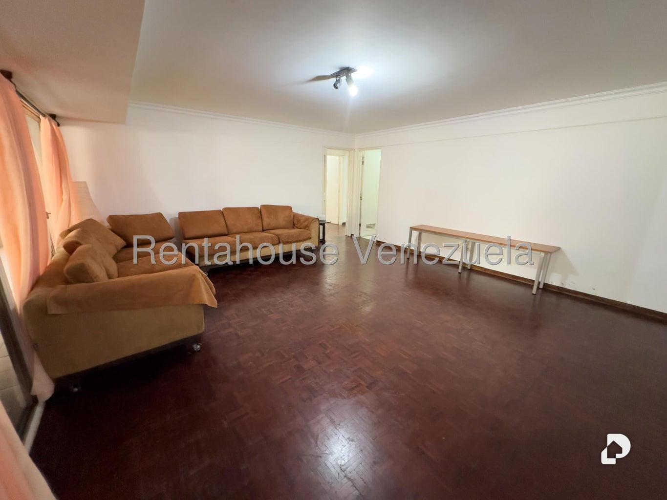 Apartamento en Los Naranjos (del Cafetal), Caracas – 3