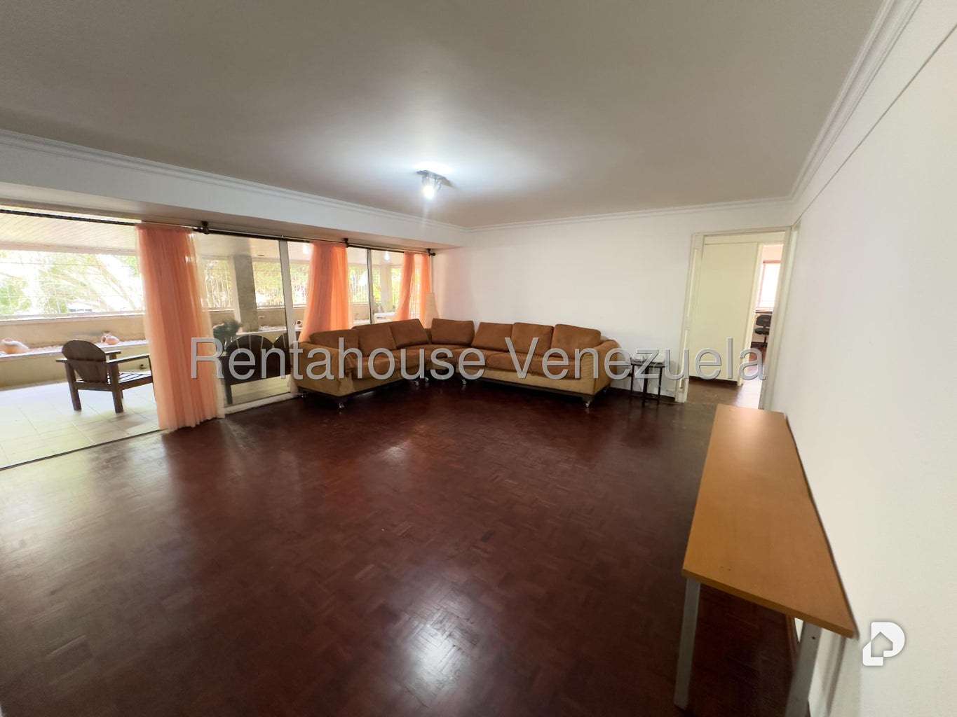Apartamento en Los Naranjos (del Cafetal), Caracas – 2