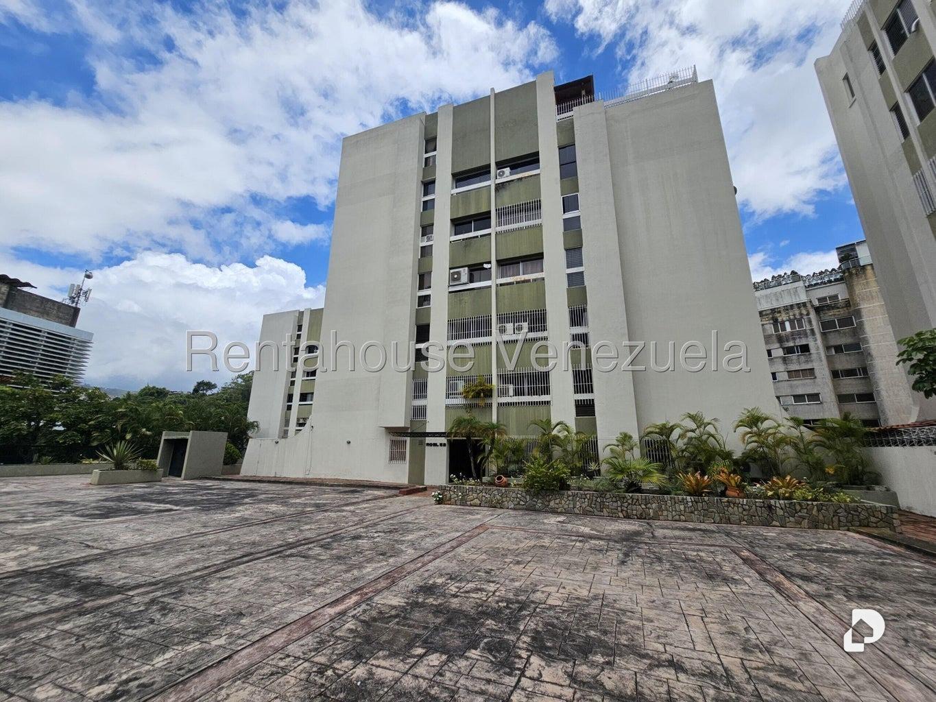 Apartamento en Los Samanes, Caracas – 1