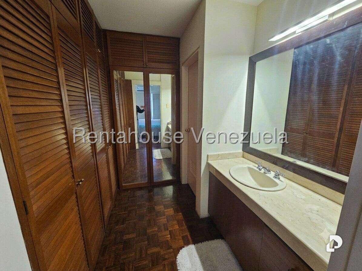 Apartamento en Los Samanes, Caracas – 13