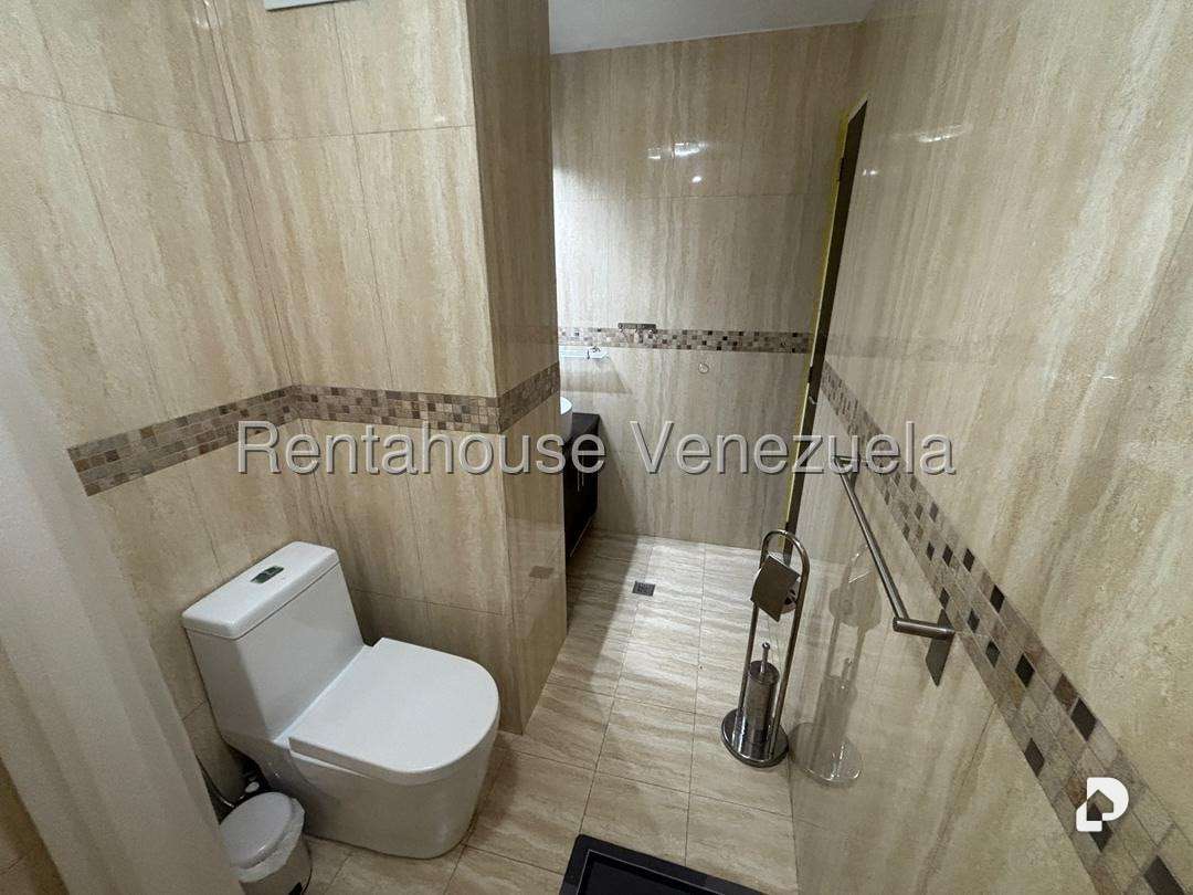 Apartment in Los Naranjos Humboldt, Caracas – 6
