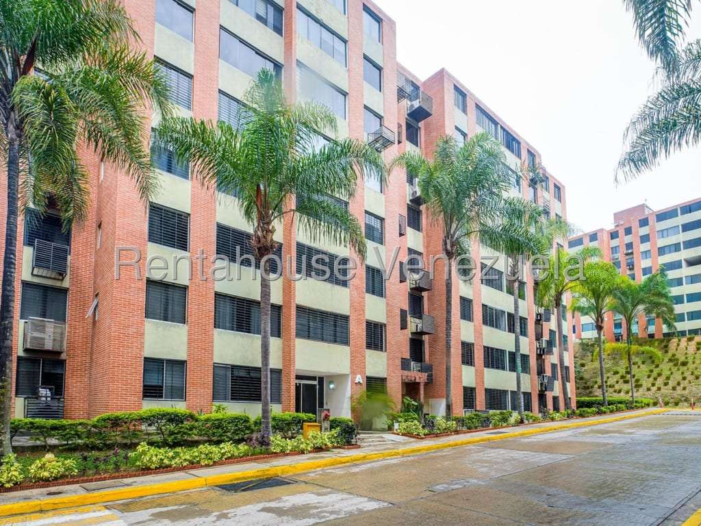 Apartment in Los Naranjos Humboldt, Caracas - 1