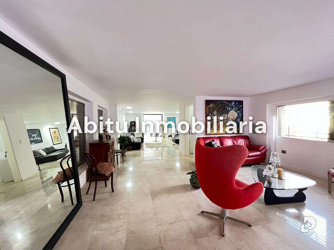Casa en Cumbres de Curumo, Caracas – 2