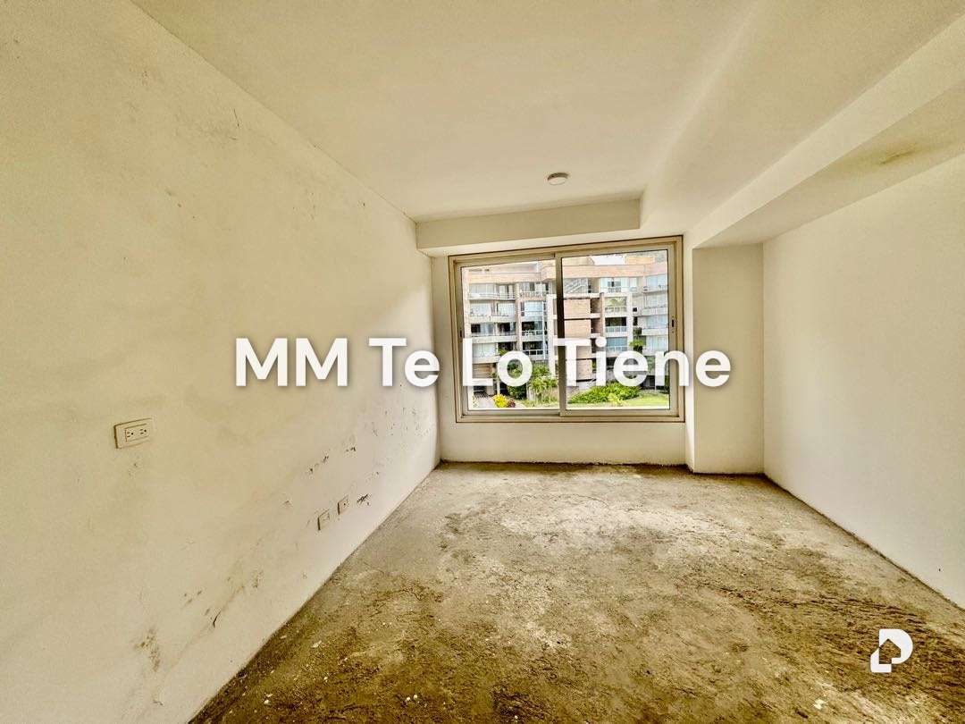 Apartamento en Los Palos Grandes, Caracas – 11