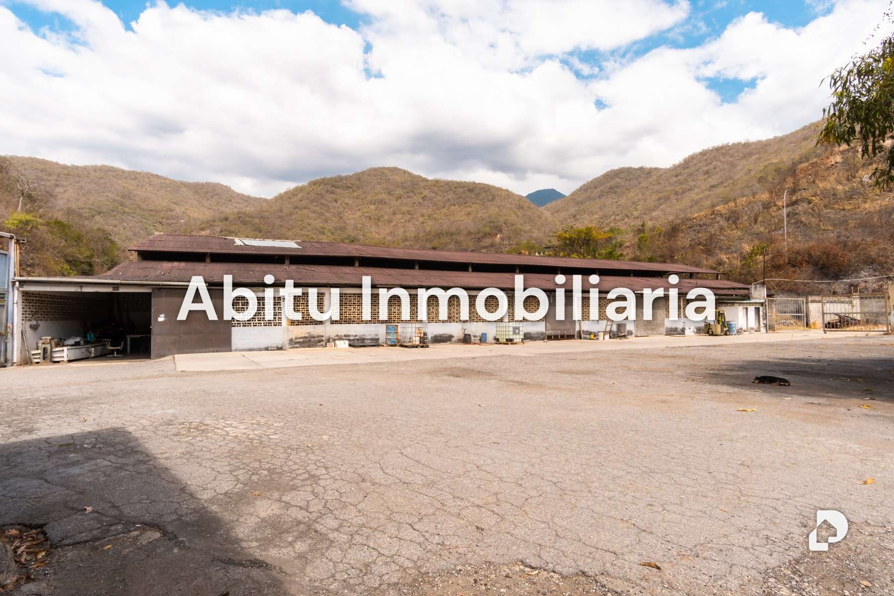 Warehouse in Guarenas – 13