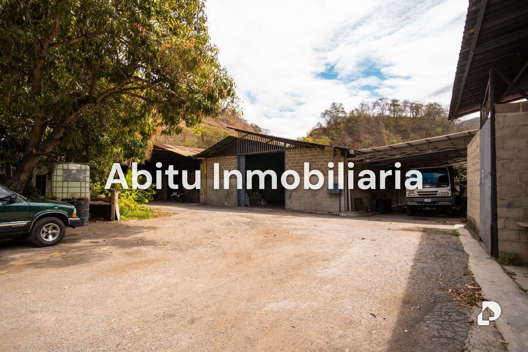 Warehouse in Guarenas – 12
