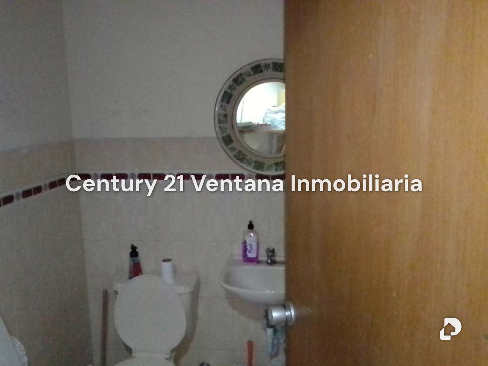 Local comercial en Macaracuay, Caracas – 12