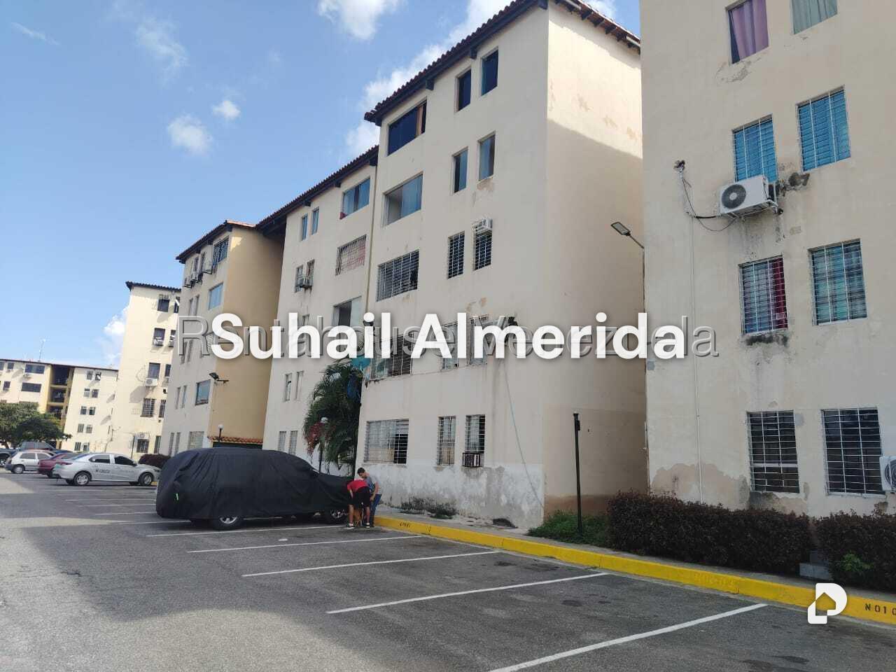 Apartamento en Paraparal, Los Guayos – 1