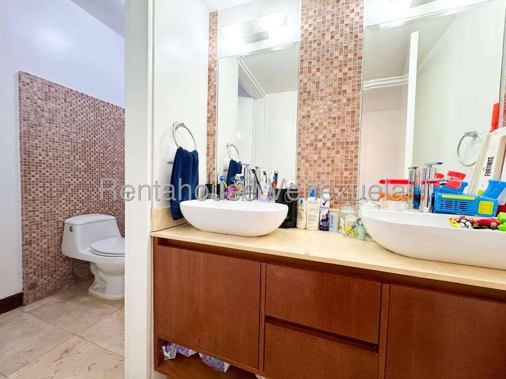 Apartamento en Lomas de La Alameda, Caracas
