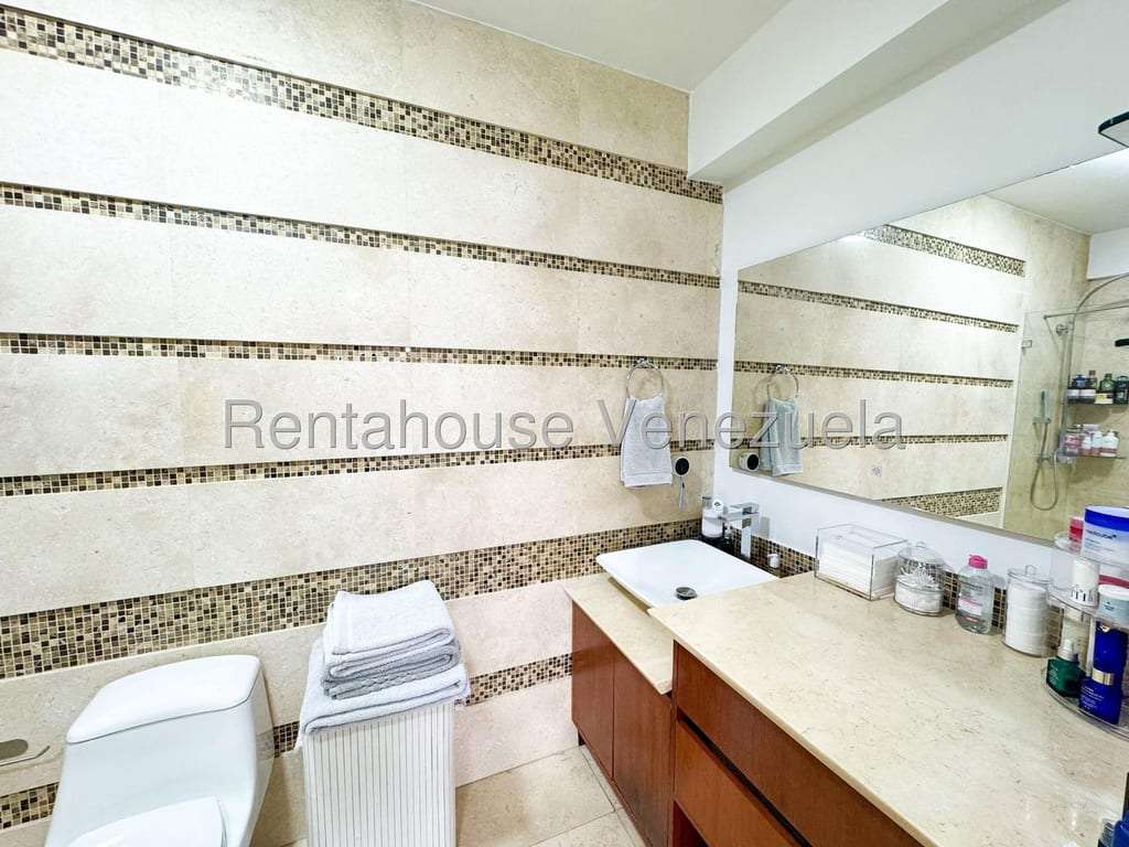 Apartamento en Lomas de La Alameda, Caracas