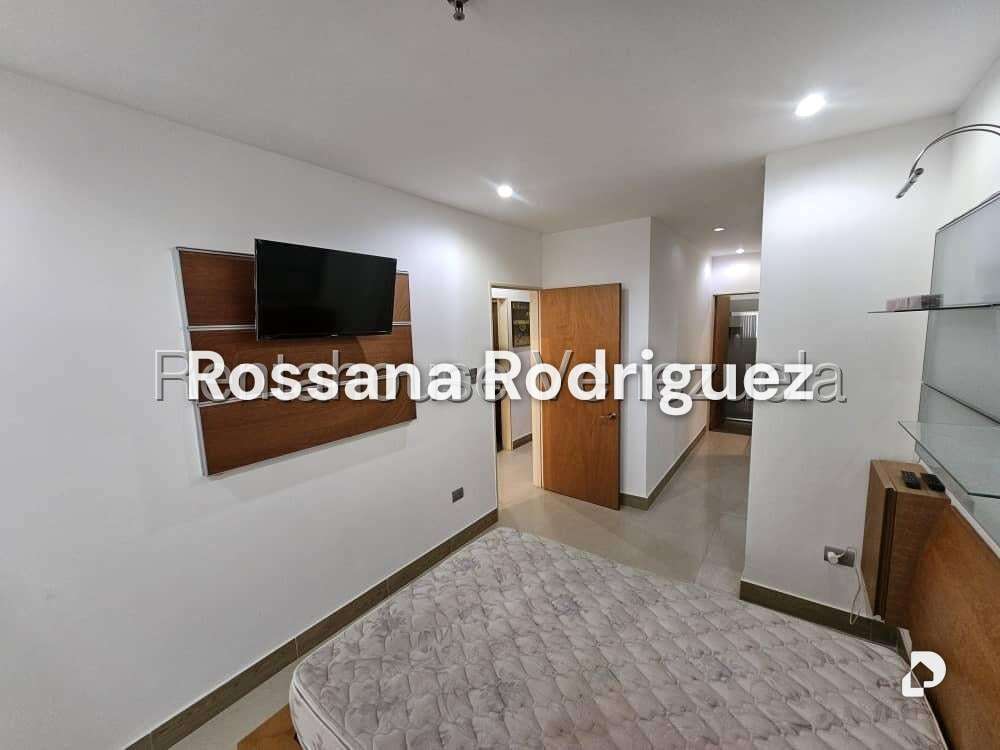 Apartamento en La Boyera, Caracas – 13