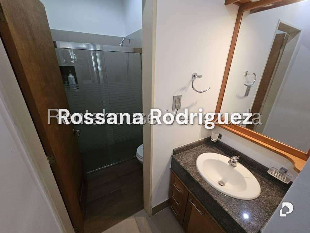 Apartamento en La Boyera, Caracas – 11