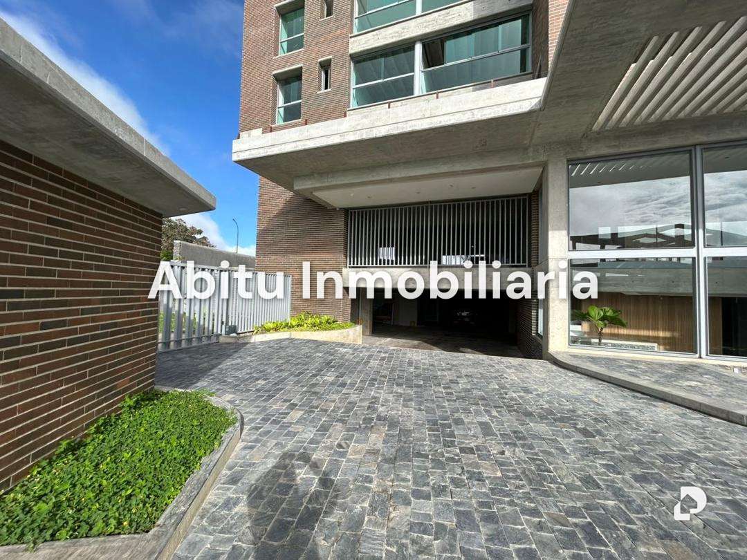 Apartment in Alto Hatillo, Caracas – 3