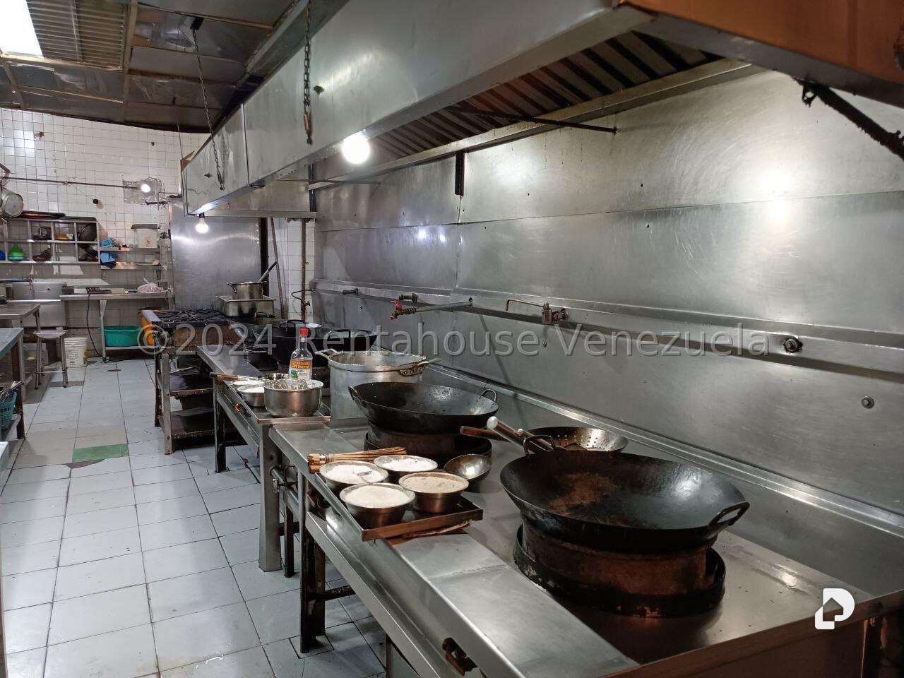 Local comercial en La Boyera, Caracas – 19