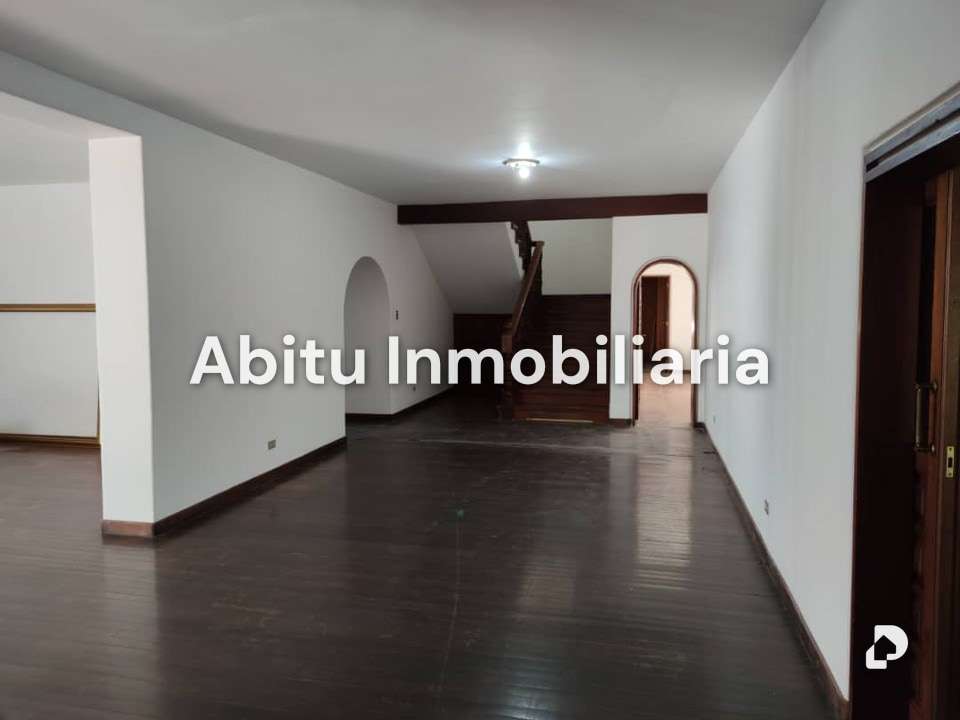 Casa en San Román, Caracas – 5