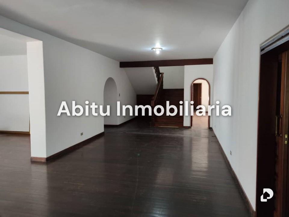 Casa en San Román, Caracas – 5