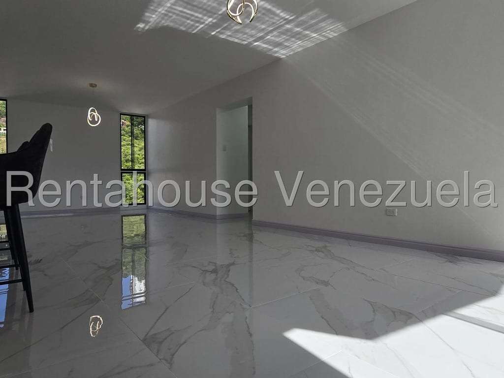Apartamento en Santa Rosa de Lima, Caracas