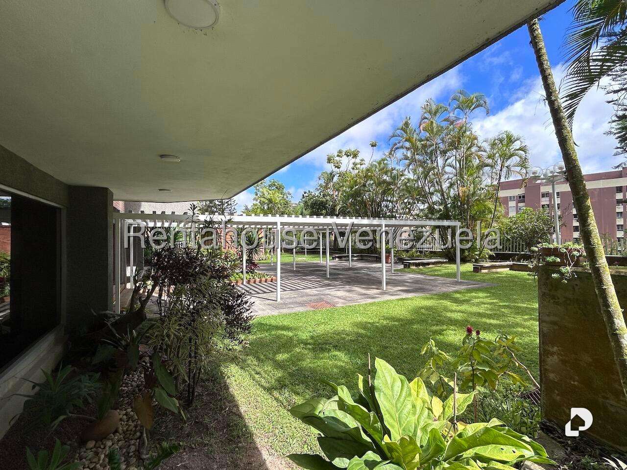 Apartamento en Los Naranjos (del Cafetal), Caracas – 20