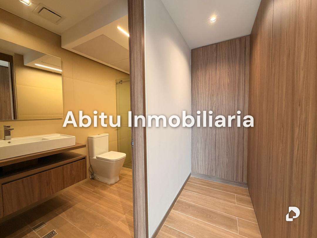Apartment in Las Mercedes, Caracas – 8