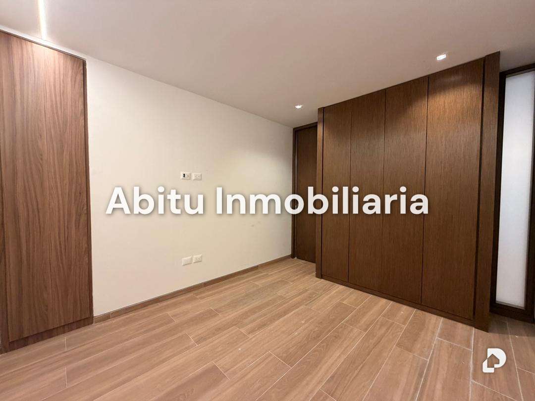 Apartment in Las Mercedes, Caracas – 10