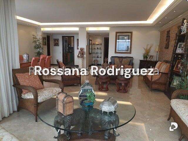 Apartamento en Los Naranjos (del Cafetal), Caracas – 13