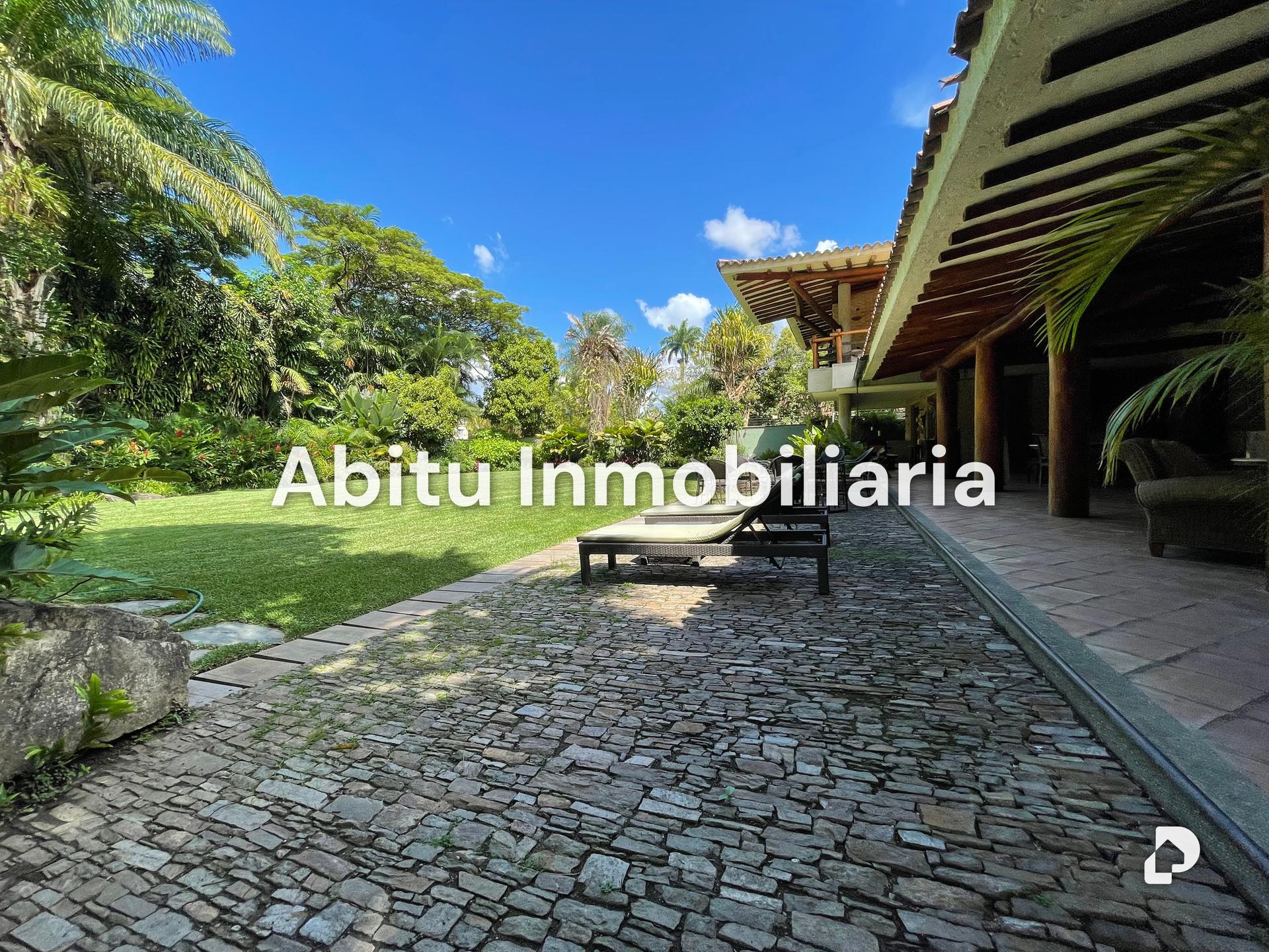 House in Country Club, Caracas – 3
