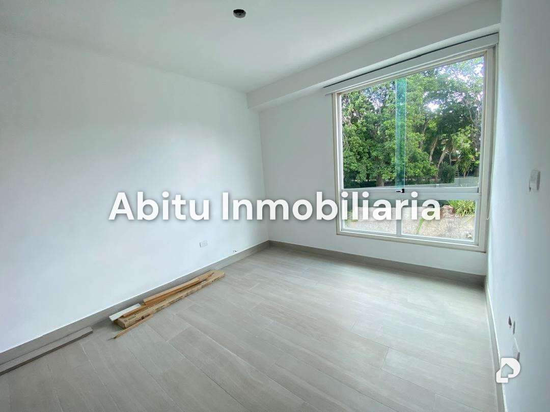 Apartamento en La Lagunita, Caracas – 11