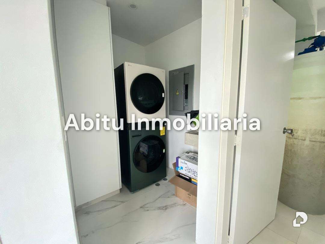 Apartamento en La Lagunita, Caracas – 13