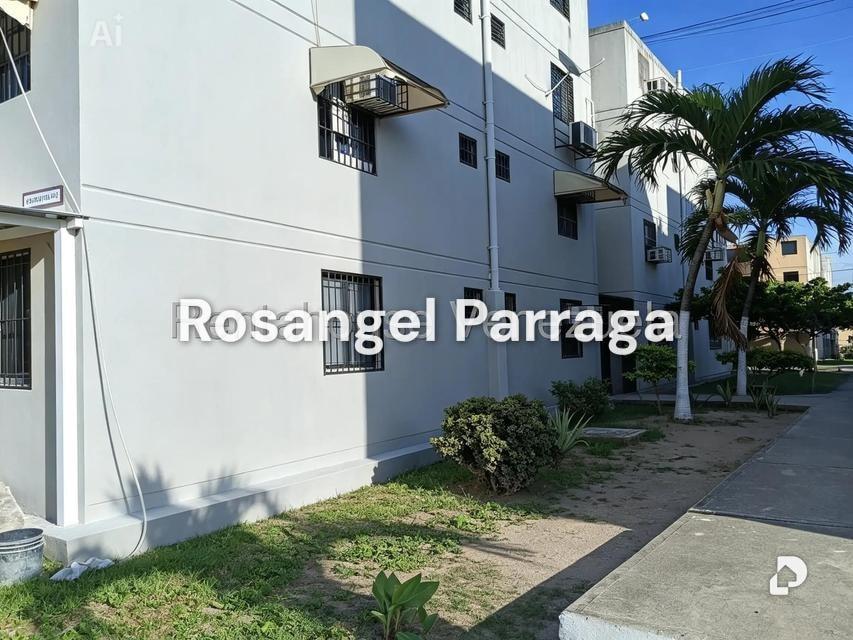 Apartamento en Buenaventura, Los Guayos – 1