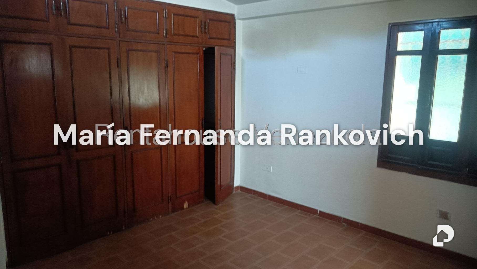 Casa en La Trigaleña, Valencia – 18