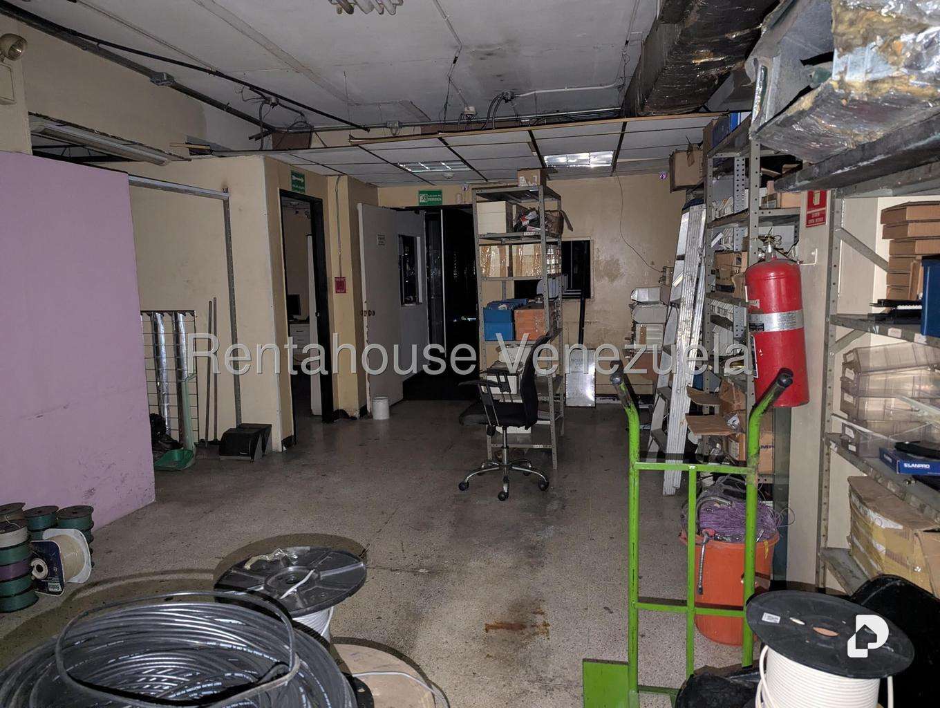 Local comercial en Chacaito, Caracas – 12