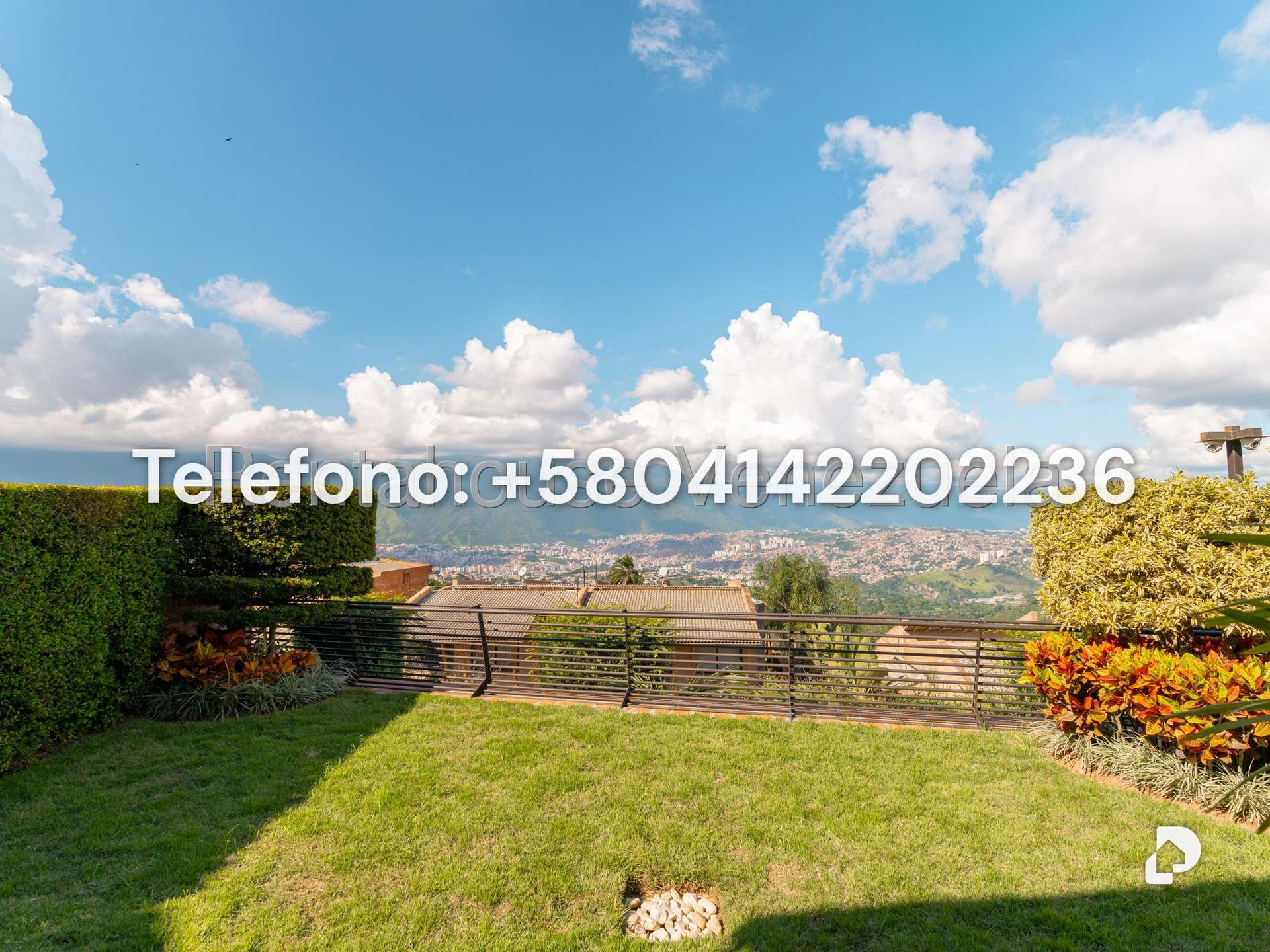 Casa en Alto Hatillo, Caracas – 24