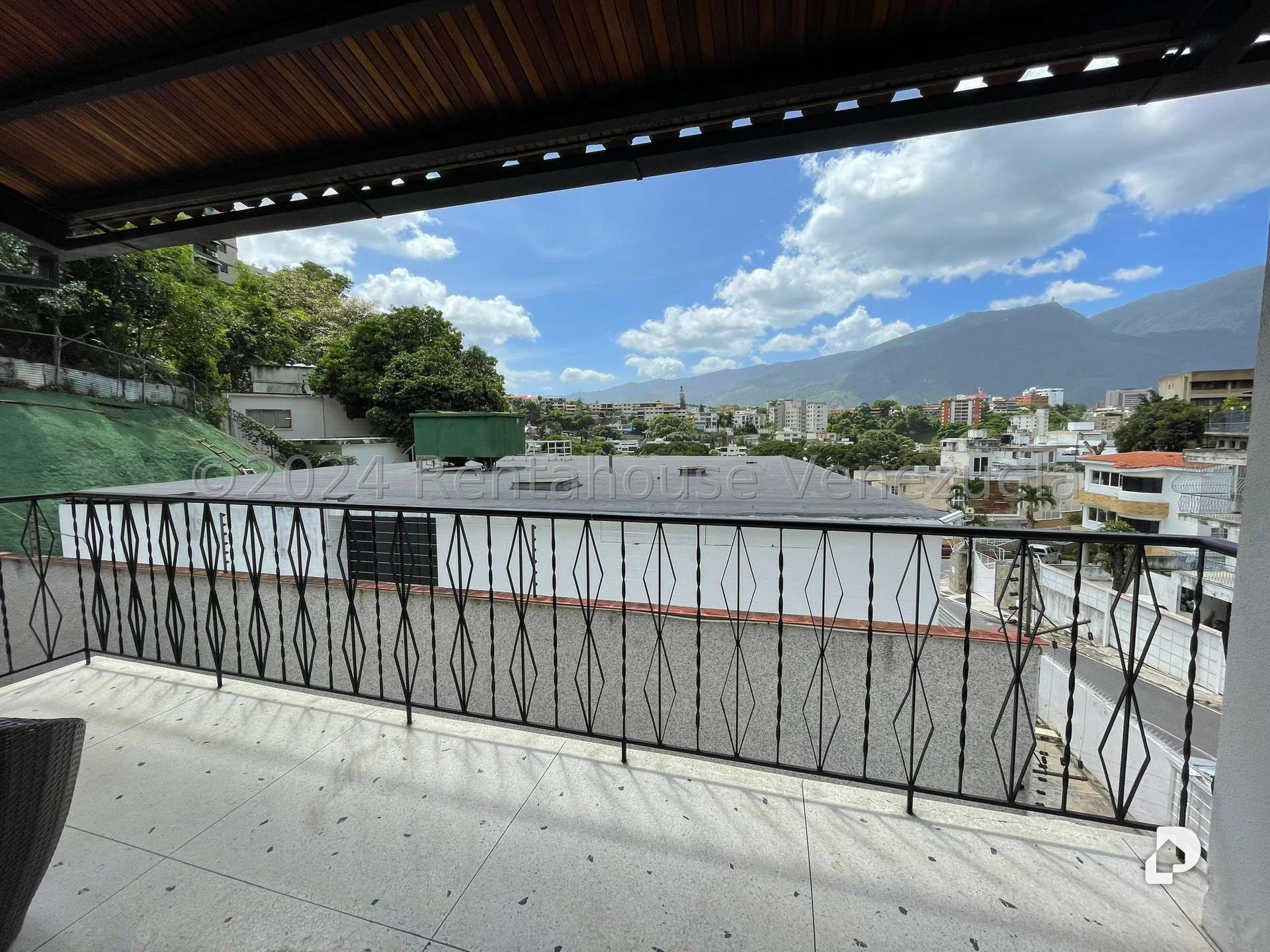 Casa en Colinas de Bello Monte, Caracas – 74