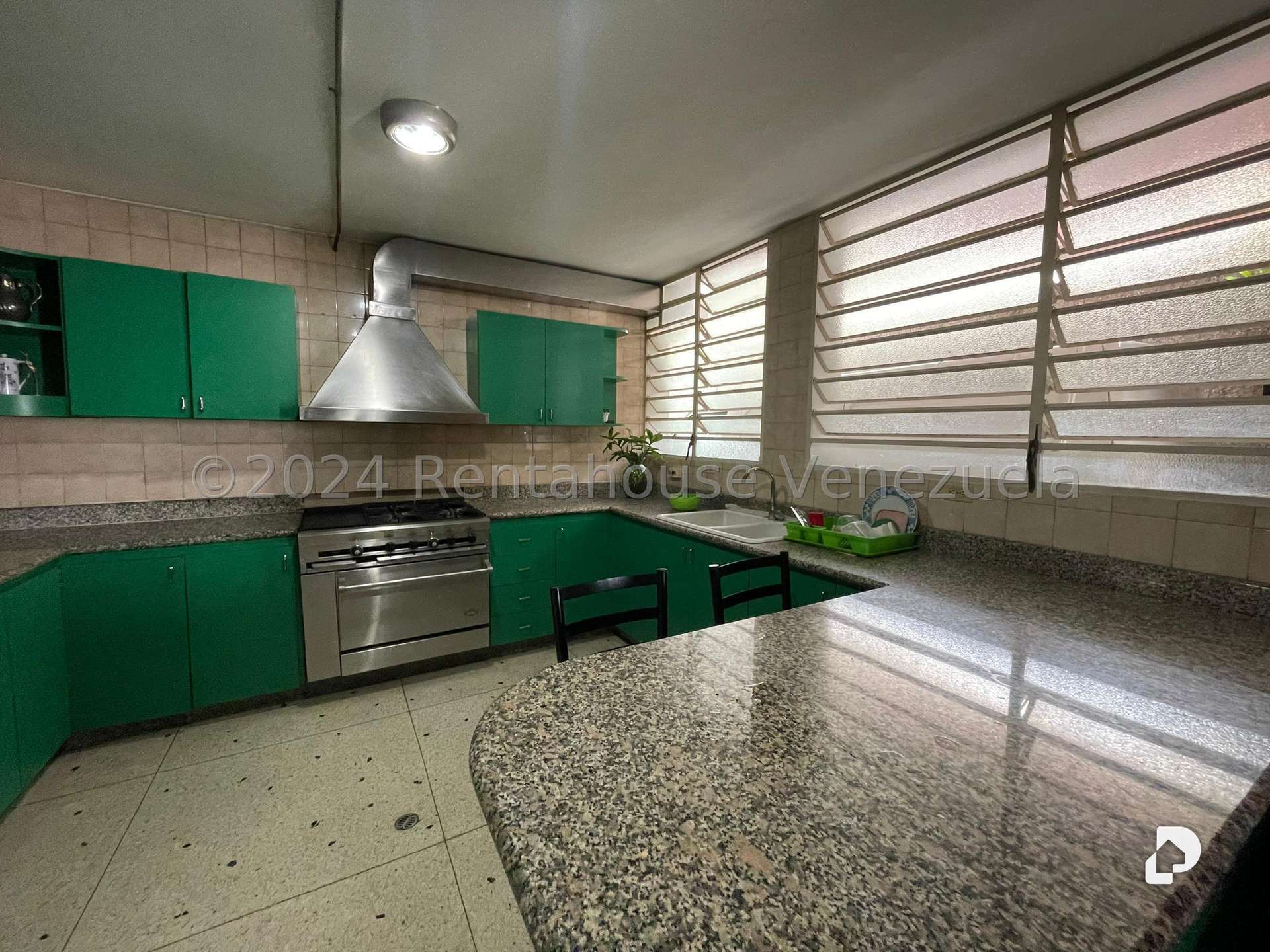 Casa en Colinas de Bello Monte, Caracas – 13