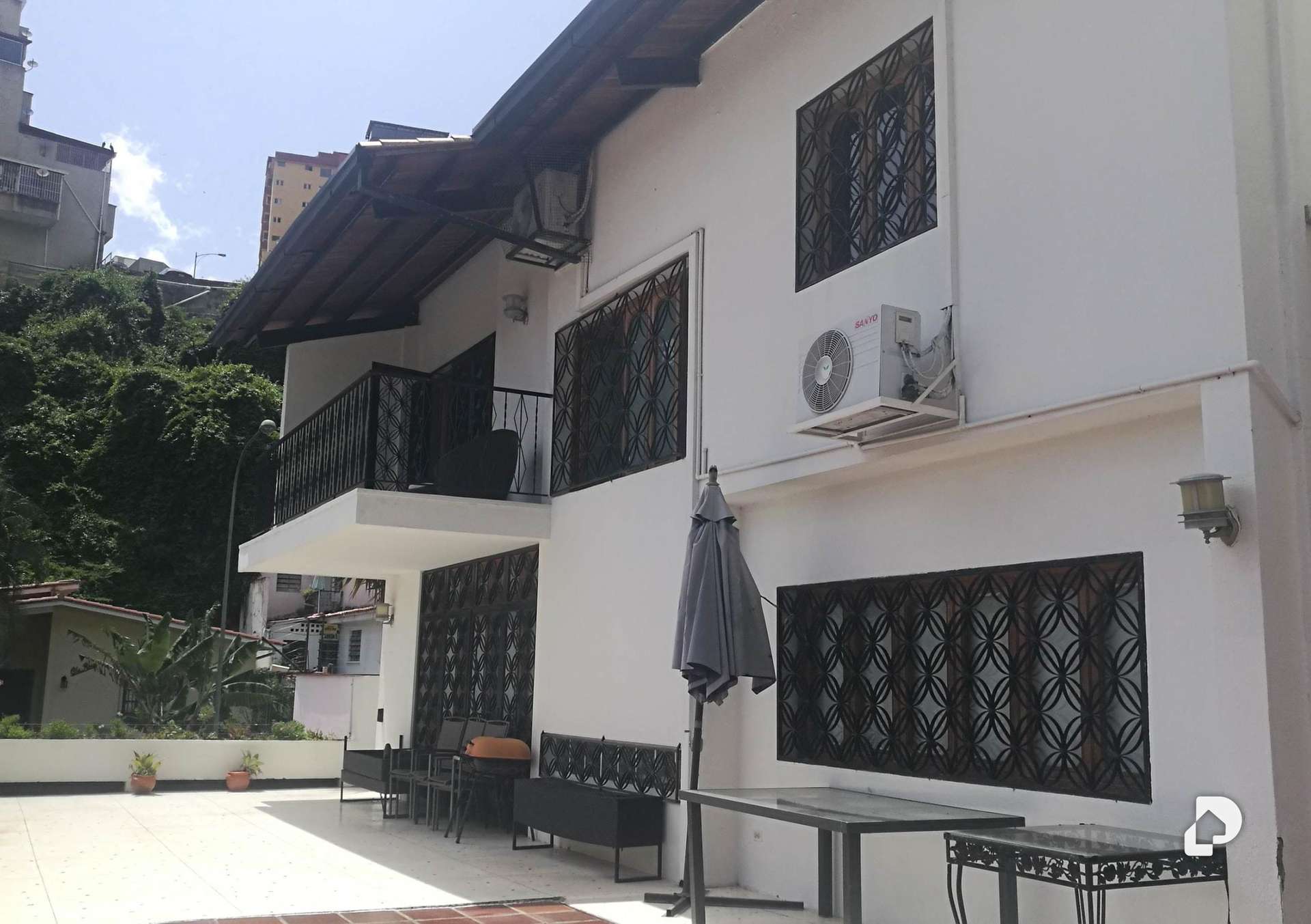 Casa en Colinas de Bello Monte, Caracas – 56