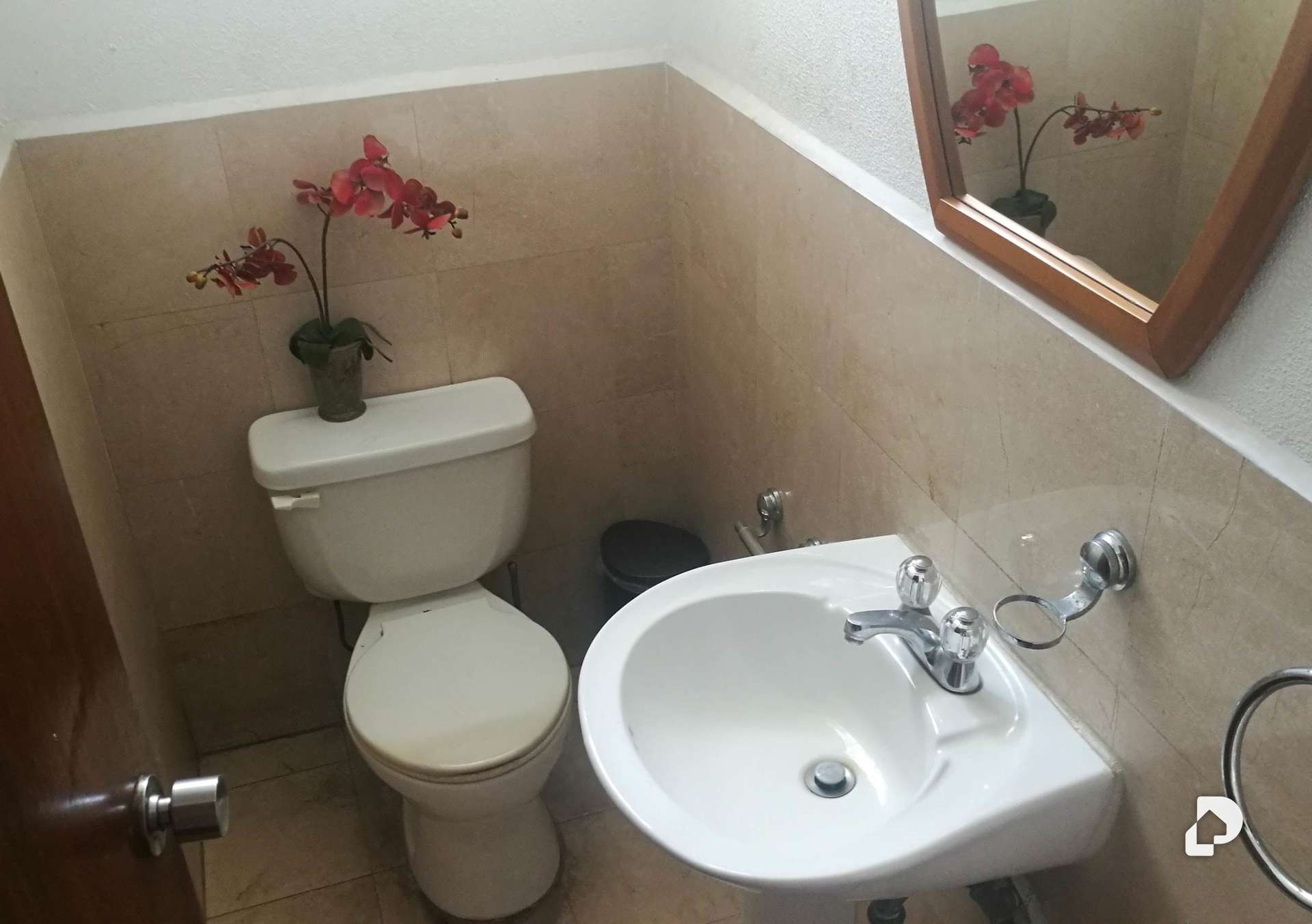 Casa en Colinas de Bello Monte, Caracas – 27