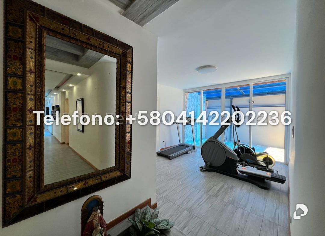 Casa en Prados del Este, Caracas – 20