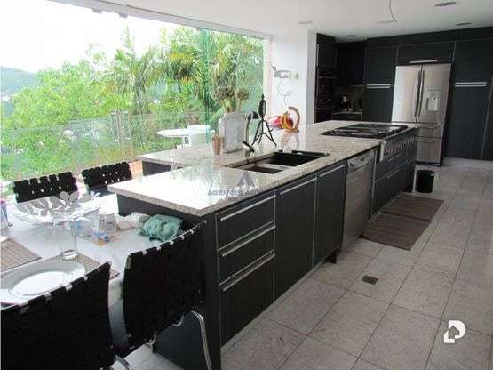 Casa en Cumbres de Curumo, Caracas – 6