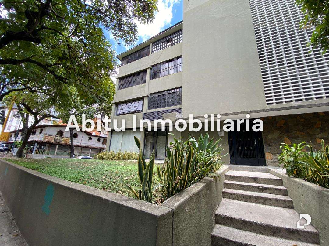 Edificio en Las Mercedes, Caracas – 1