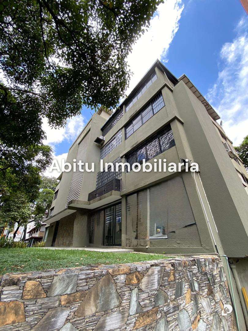 Edificio en Las Mercedes, Caracas – 4