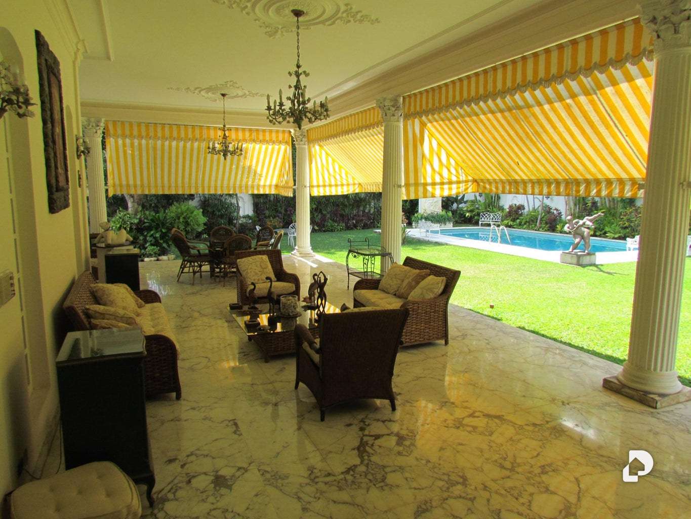 Casa en Country Club, Caracas – 12