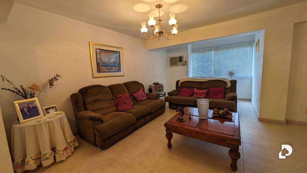 Apartamento en Avenida Cecilio Acosta, Maracaibo – 1