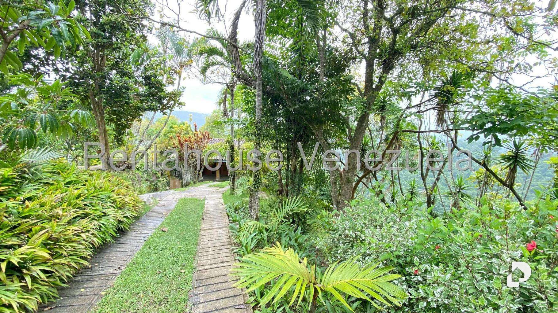 Casa en Sabaneta, Caracas – 42
