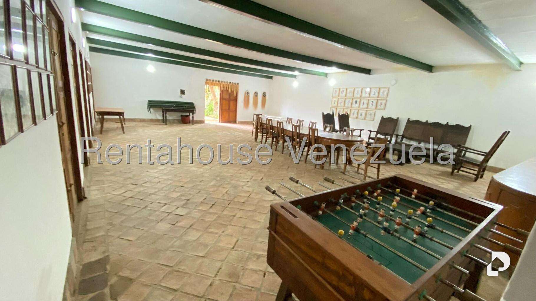 Casa en Sabaneta, Caracas – 74