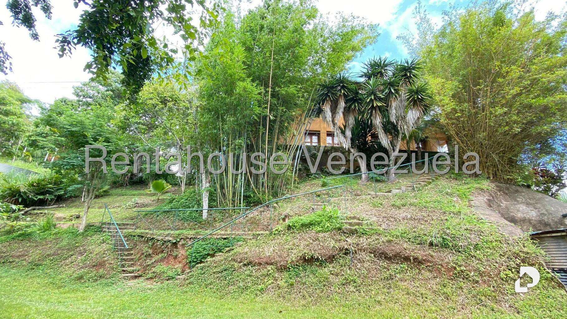 Casa en Sabaneta, Caracas – 80